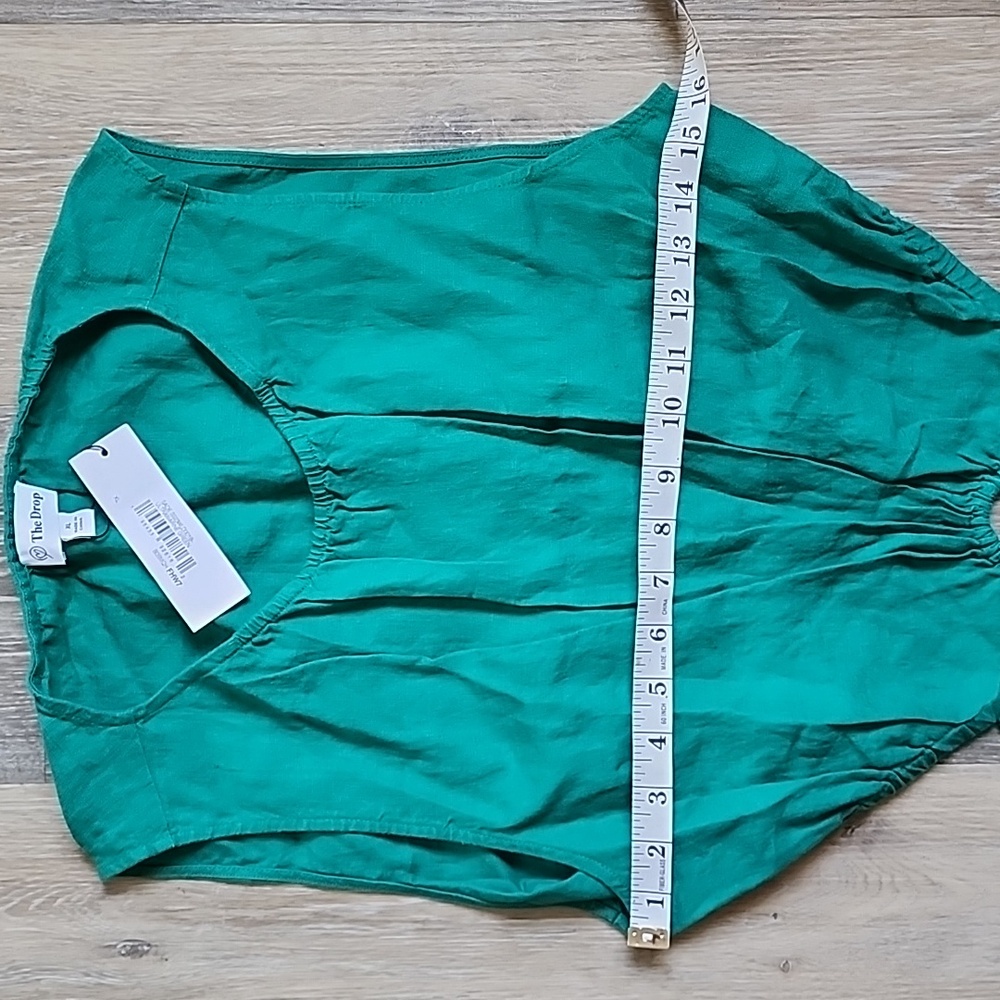 Emerald Cut- Out Green Sleeveless Sundress - Picture 4 of 14